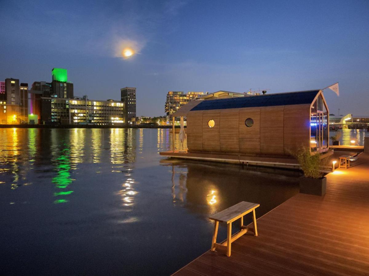 Wikkelboat Nr1 at Floating Rotterdam Rijnhaven Villa Eksteriør bilde